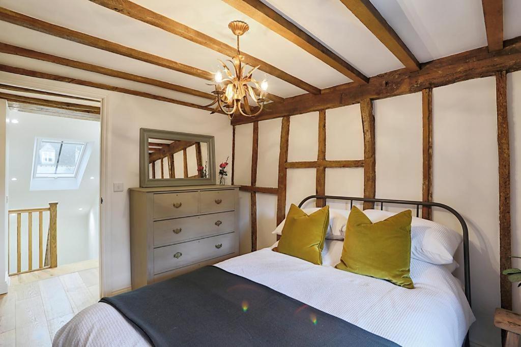 Luxury Cotswold Cottage With Hot Tub In Stow On The Wold! Eksteriør bilde